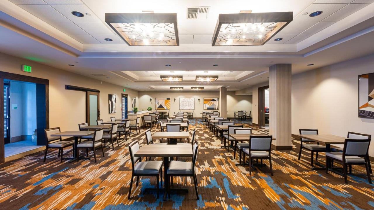 Holiday Inn San Jose-Silicon Valley By Ihg Buitenkant foto